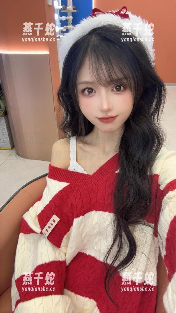 166fun 等等,“166fun”视频里,这位大叔的舞蹈太出乎意料了,是我没见过新世界吗!