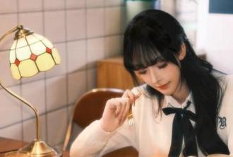 166fun苹果版：为啥灯光一转，黑料就冒出来了？一起来解密这奇妙的吸引力！
