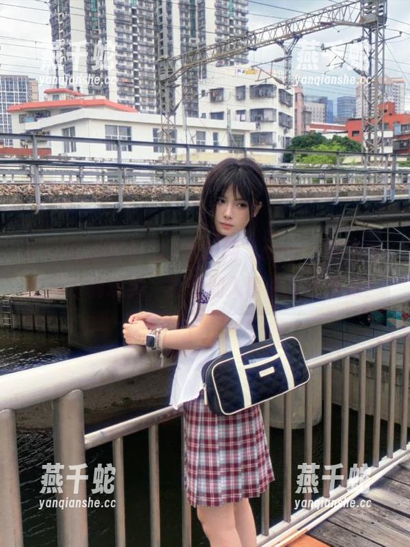 “17吃瓜网”app：看完光想移步到现实，真想加入事件的热锅里！