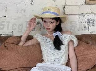 51cg互动吃瓜，导航一下就到热搜现场，真是酥脆让人想多吃几口！