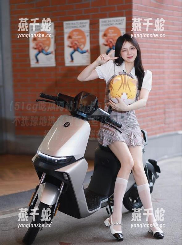 打卡51cg吃瓜网站，毫不犹豫地选择观看那些让人瞠目结舌的神操作，空虚感顿时全无。