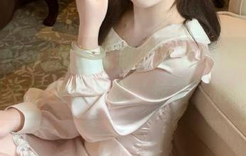 从未想到，登录51吃瓜网竟让大学生们暴露‘炫富’心事!