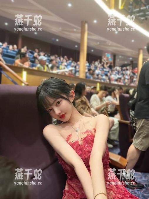 链接点开就停不下来，52吃瓜网让你每天都像站在八卦最前线！