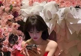 “52吃瓜网”真的是个奇妙的地址，随便一刷就有料，没想到自己也变成了“吃瓜群众”！