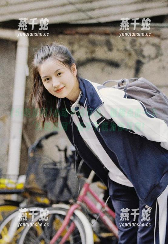 心动不如行动，链接点击一下，‘5i吃瓜网’随手下载为你开启！