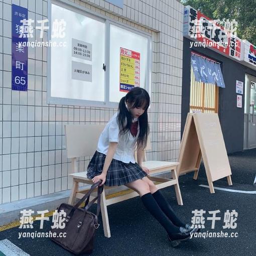 91吃瓜 只要一点击“91吃瓜cgfund”的传送门,八卦信息就像放烟花一样,五光十色的来袭!