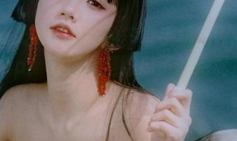 我的安卓手机和www.吃瓜网.top，简直像是吃瓜子的绝配！哈哈，太逗了！
