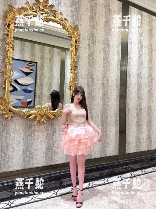 如果zztt333的资源可以充值，那我搬进那儿也没问题，好想把时间都花在那儿！