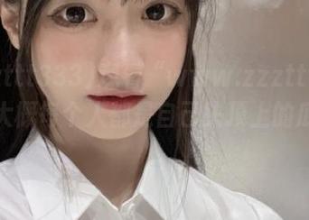 观看“www.zzzttt333”，大概每个人都是自己头顶上的瓜农吧。