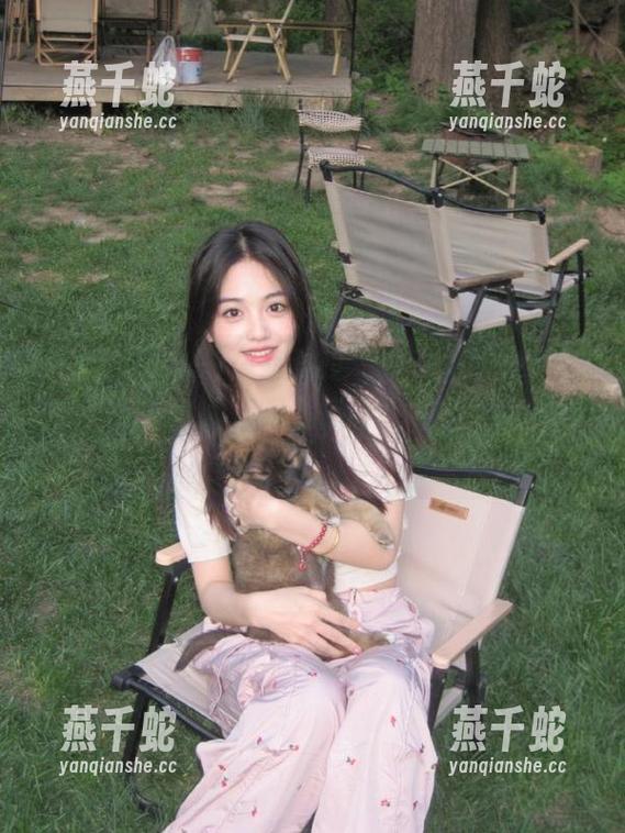 zzzttt333 你有试过“www.zzzttt333”的神秘线路吗?反正我也是半信半疑!