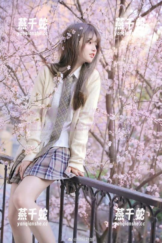 九一吃瓜网 有“九一吃瓜网”,链接的瓜趣无尽,我的好奇心已经在线了