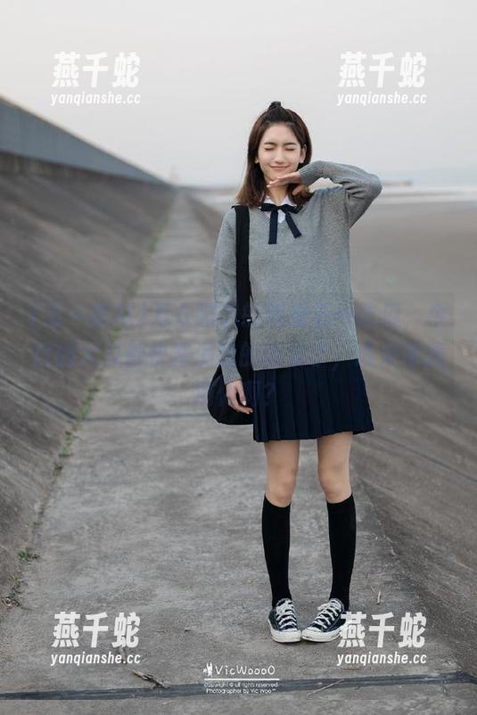 五一吃瓜 万众瞩目的观看五一吃瓜,今日的大瓜都快塞满我的脑袋了,谁来帮我消化啊?