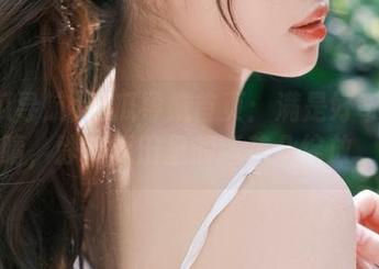 吃瓜导航首页：满是好奇的眼睛，静待瓜田里的新花朵绽放。