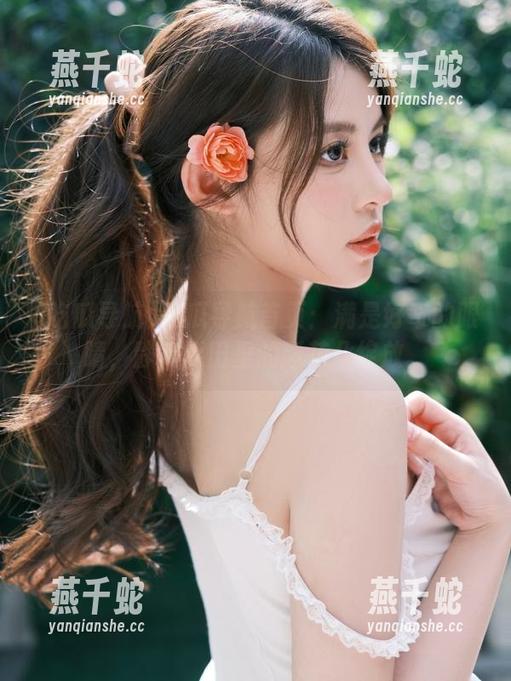 吃瓜导航首页：满是好奇的眼睛，静待瓜田里的新花朵绽放。
