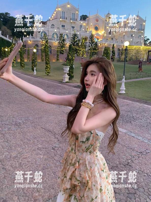 在“吃瓜网”的入口，我感受到了天使和恶魔的交错！