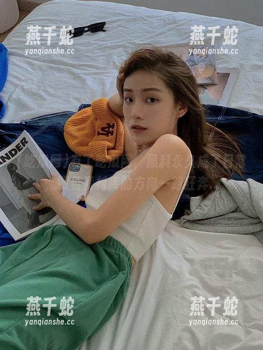 有了吃瓜网，黑料永久成了日常，朝着素材库的方向一路狂奔...