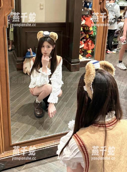 我在吃瓜网在线的每个链接停驻，时光似乎慢了下来…