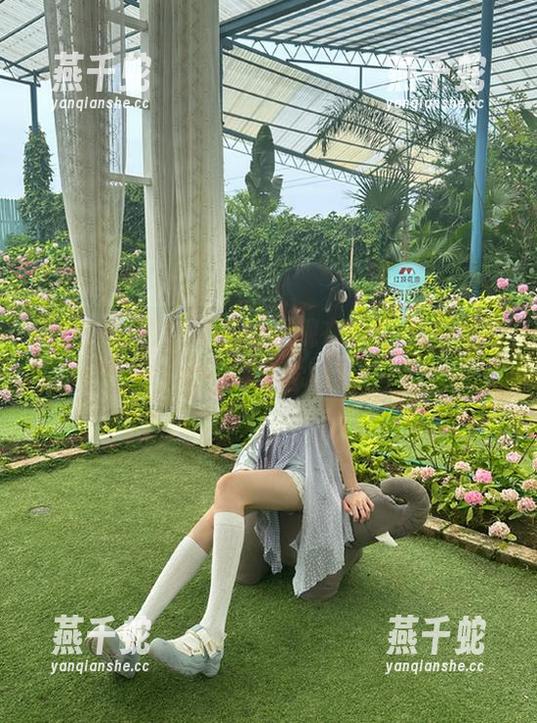 吃瓜网 吃瓜网app,现在24小时都是瓜田,快来分享你的八卦!