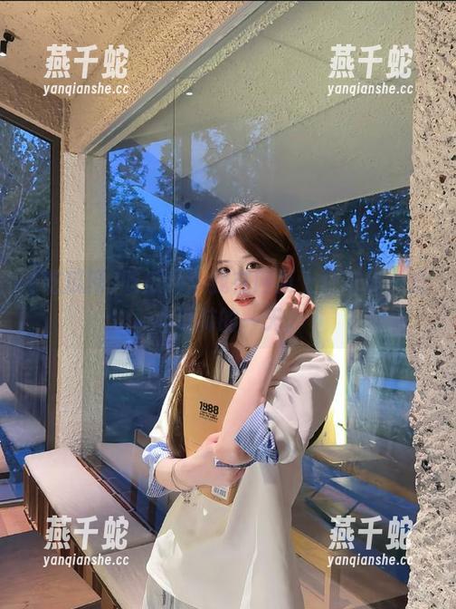 吃瓜网 吃瓜网:我在网页上狂吃瓜,没心没肺的一天。