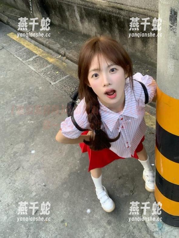 吃瓜黑料网：永久在线，让你一天不离线也不孤单！