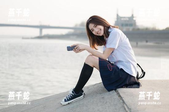 “吾爱吃瓜”观看官方，随时更新最新吃瓜小道消息，实在是太逗了！