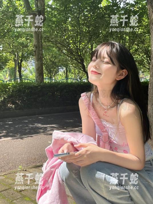 突然点开“国产吃瓜”链接，瞬间被瓜汁喷了满脸，大家有没有同感？