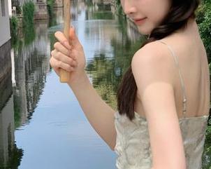 “精品黑料吃瓜”直达情感漩涡，带你感受波动的小心脏！