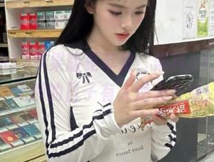 苹果版是苹果，黑料91更是料，无聊的日子有人逆天直播！