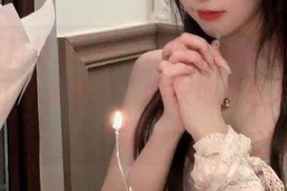 黑料不打烊app，我的指尖仿佛开了个传送门，愉快地掉进八卦的海洋。