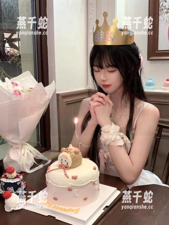 黑料不打烊 黑料不打烊app,我的指尖仿佛开了个传送门,愉快地掉进八卦的海洋。