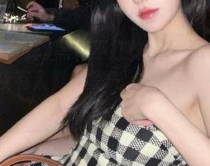 黑料不打烊155fun网站：就算深夜有人默默憋气，我也得吃完这瓜！