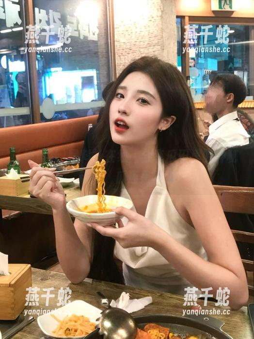 黑料社在线，分享瓜田里的神秘动向，瓜还是不瓜